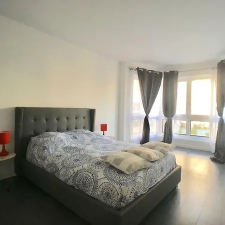 130 M2 Grand Paris Rer A 5 Mn